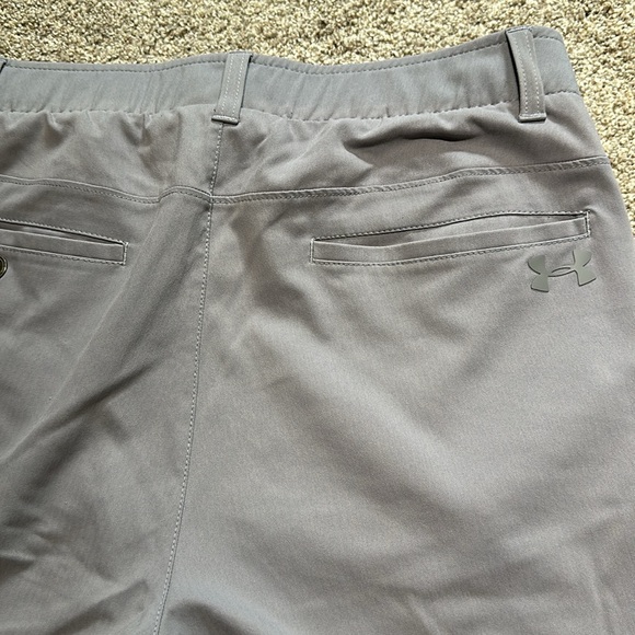 Under Armour Golf Shorts - Picture 5 of 5